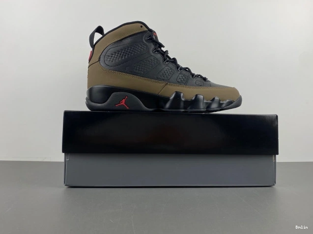 Bmlin Air 9 HV4794-030 Olive Jordan 0711